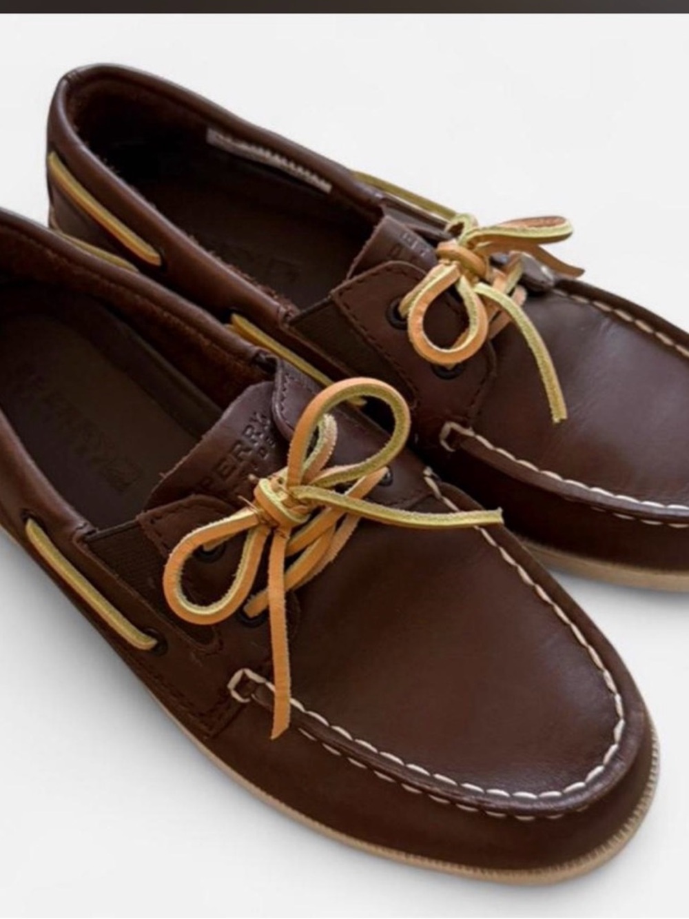 Sperry topside A/O. brown leather boat shoes, size US 2 kids